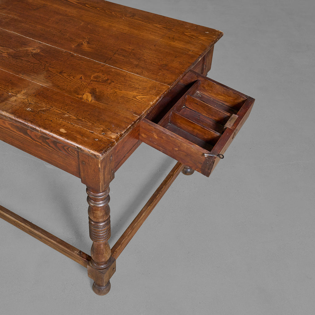 Pine Tailor Table